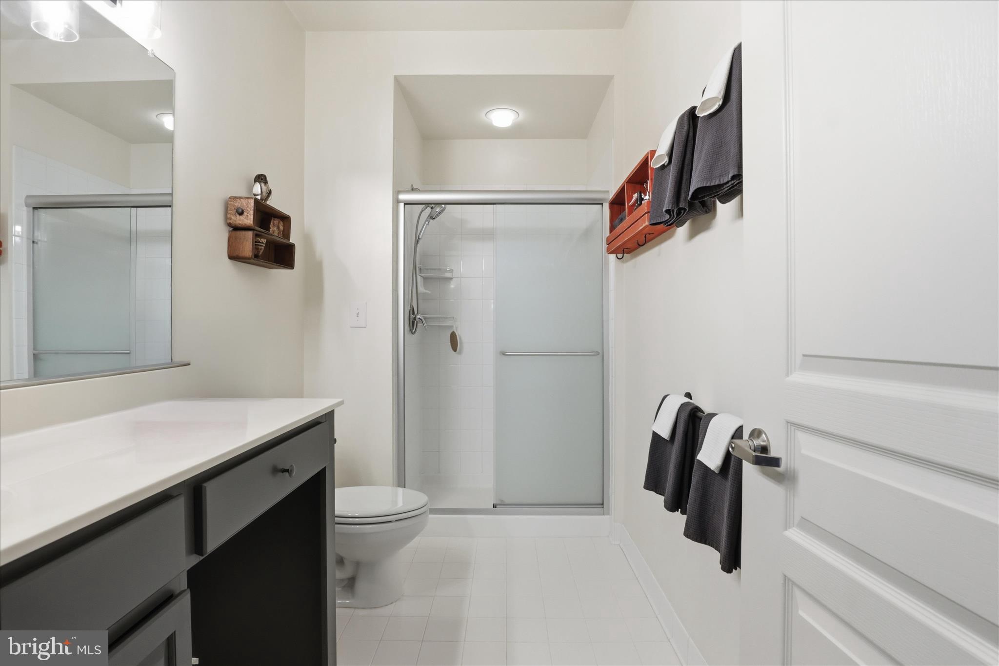 12001 Market Street, Unit 177 Reston, VA 20190 - Photo 18 of 63 Primary Bathroom