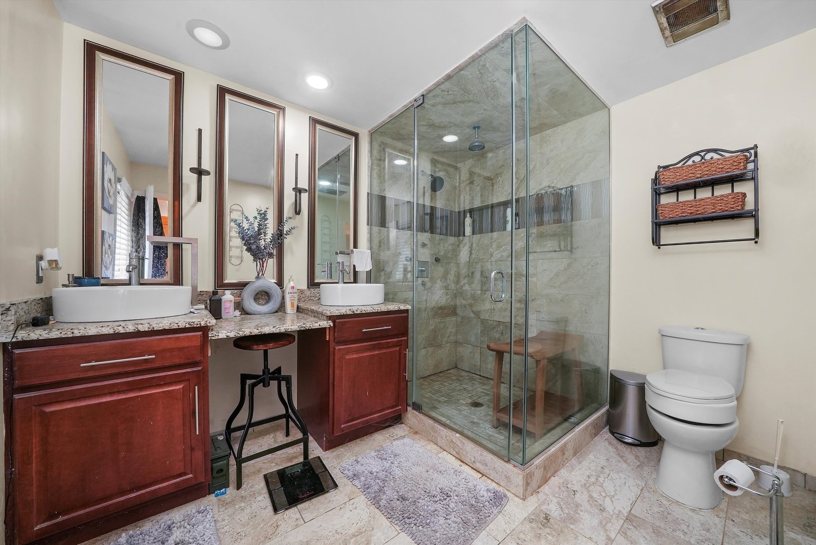 18400 Holland Road Lansing, IL 60438 - Photo 14 of 20 Gallery Image 14