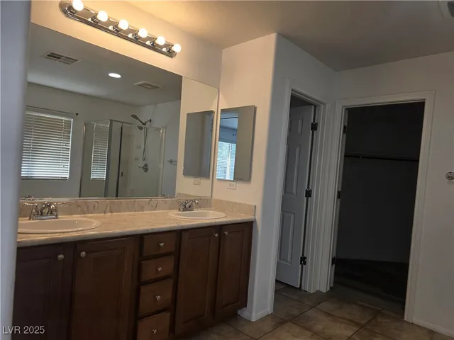 $2,650 | 6640 April Bend Court, North Las Vegas, NV 89084