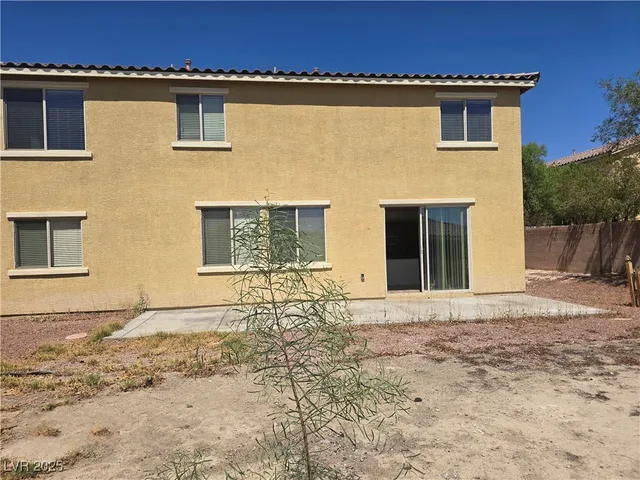 $2,650 | 6640 April Bend Court, North Las Vegas, NV 89084