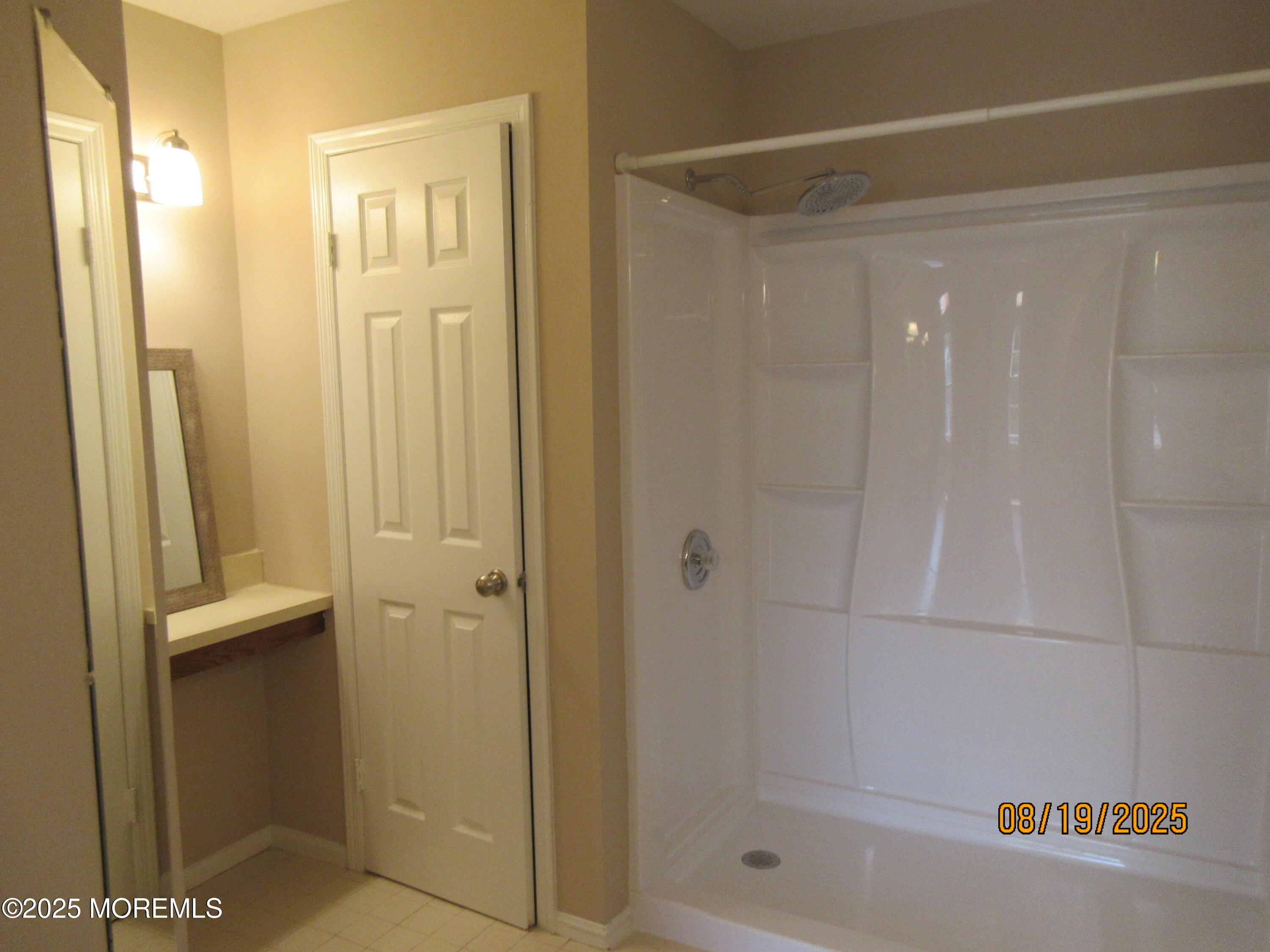 29 Longbrook Lane Freehold, NJ 07728 - Photo 20 of 40 a bathroom with a shower