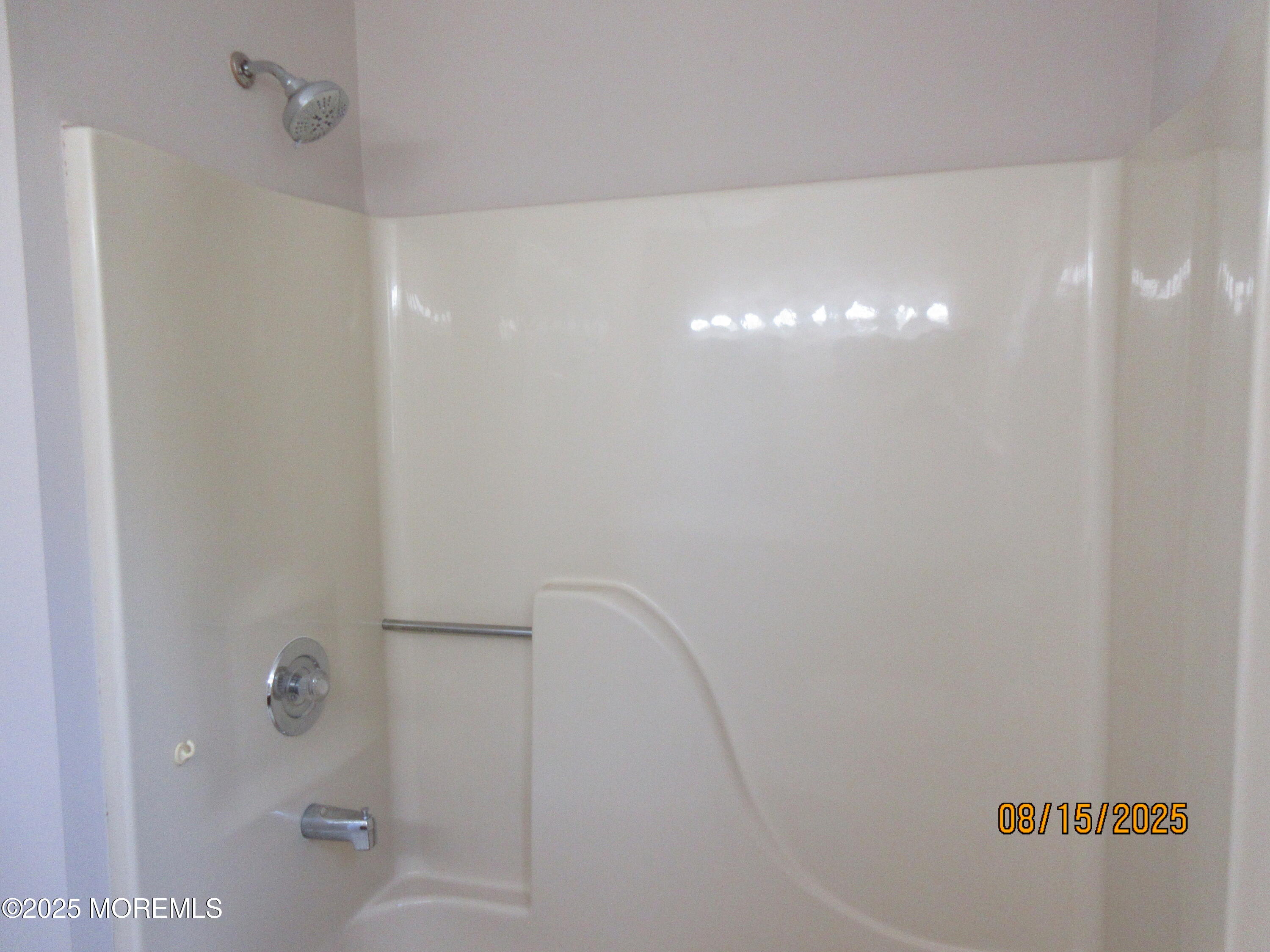 29 Longbrook Lane Freehold, NJ 07728 - Photo 31 of 40 a bathroom with a shower