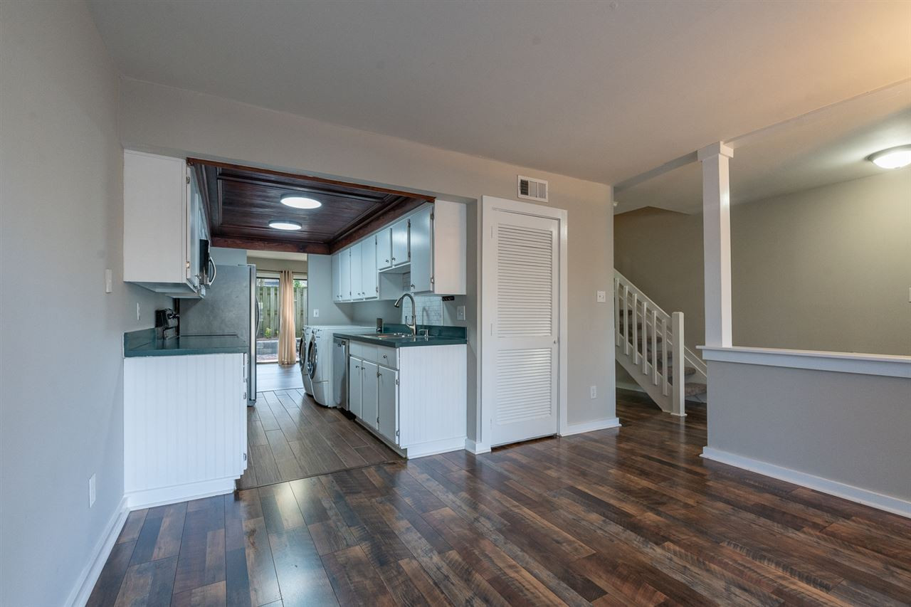 1762 Quail Ridge Road Raleigh, NC 27609 - Photo 4 of 28 Photo 4