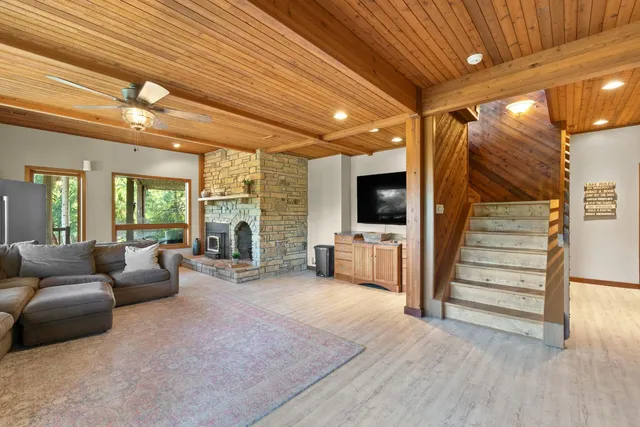 $1,950,000 | 7788 White Road, Rising Sun, IN 47040