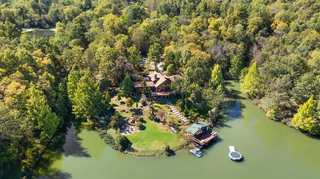 $1,950,000 | 7788 White Road, Rising Sun, IN 47040