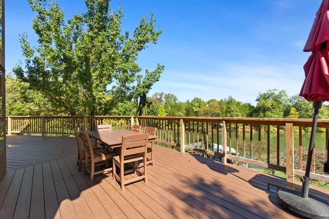 $1,950,000 | 7788 White Road, Rising Sun, IN 47040