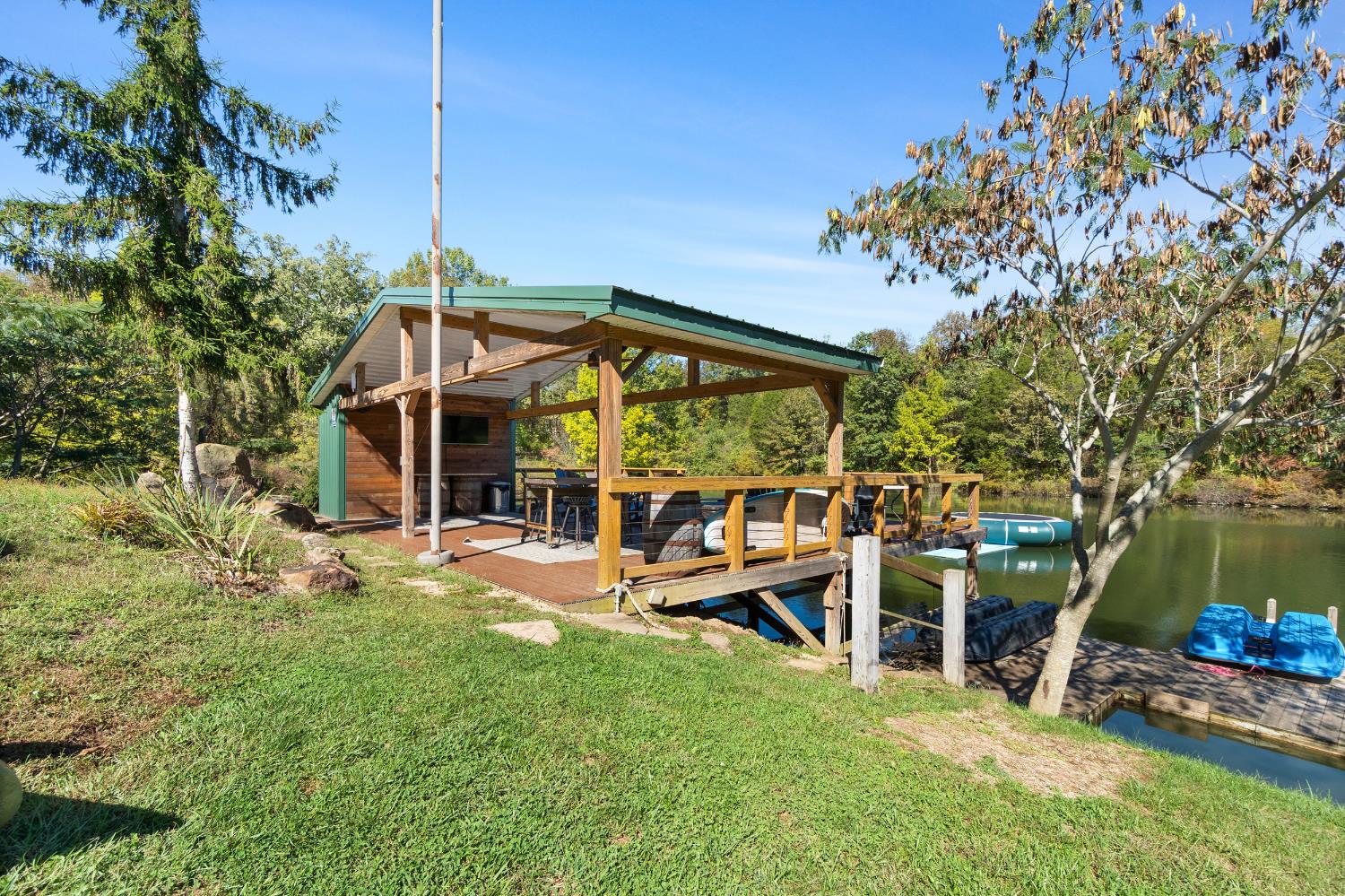 7788 White Road Rising Sun, IN 47040 - Photo 35 of 75