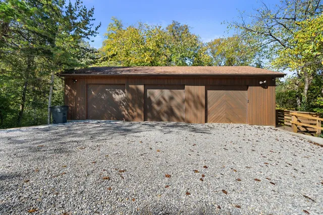 $1,950,000 | 7788 White Road, Rising Sun, IN 47040