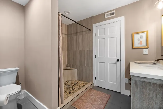 $1,950,000 | 7788 White Road, Rising Sun, IN 47040