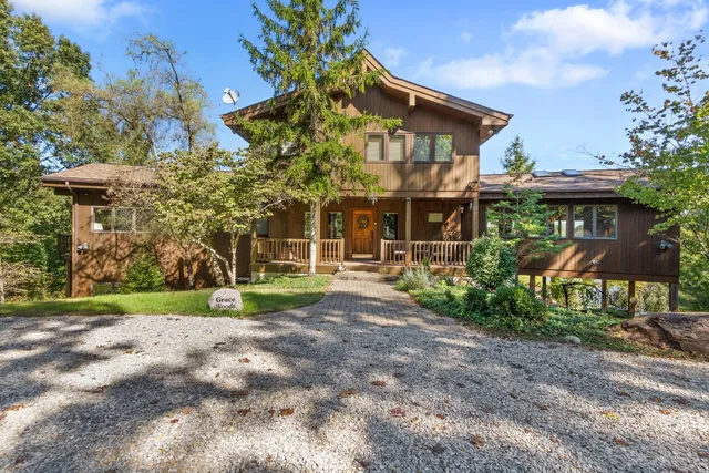 $1,950,000 | 7788 White Road, Rising Sun, IN 47040
