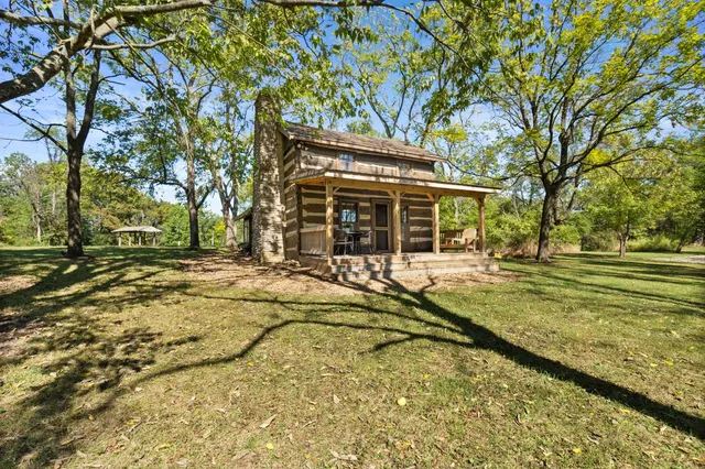 $1,950,000 | 7788 White Road, Rising Sun, IN 47040