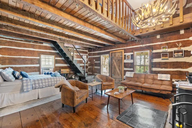 $1,950,000 | 7788 White Road, Rising Sun, IN 47040