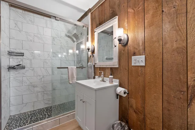 $1,950,000 | 7788 White Road, Rising Sun, IN 47040