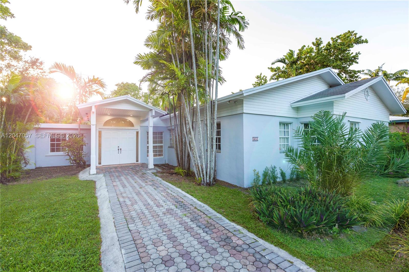 5451 Southwest 80th Street Miami, FL 33143 - Photo 3 of 39