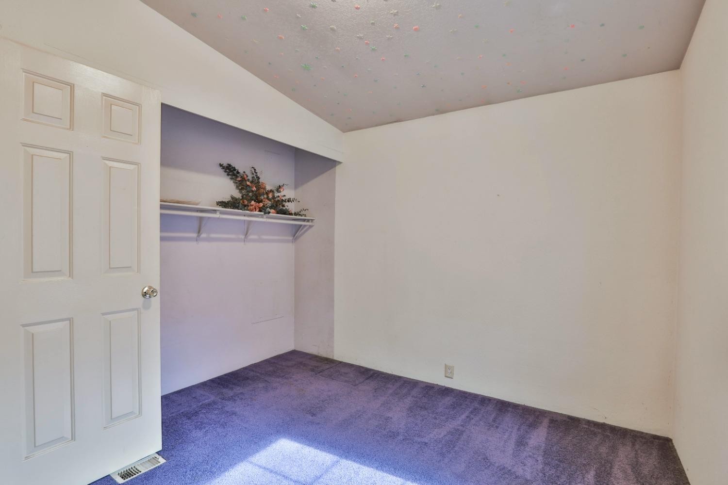 7277 Red Ant Road Somerset, CA 95684 - Photo 19 of 42 a view of utility room