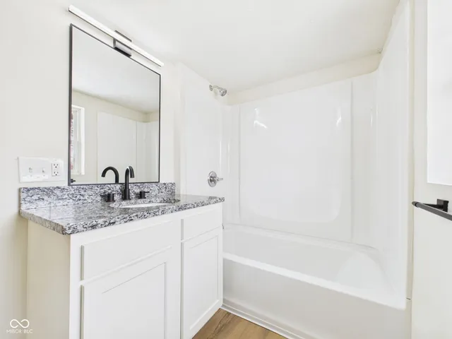 $215,000 | 812 East College Street, Crawfordsville, IN 47933