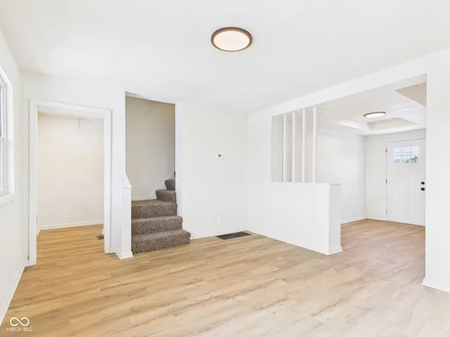 $215,000 | 812 East College Street, Crawfordsville, IN 47933