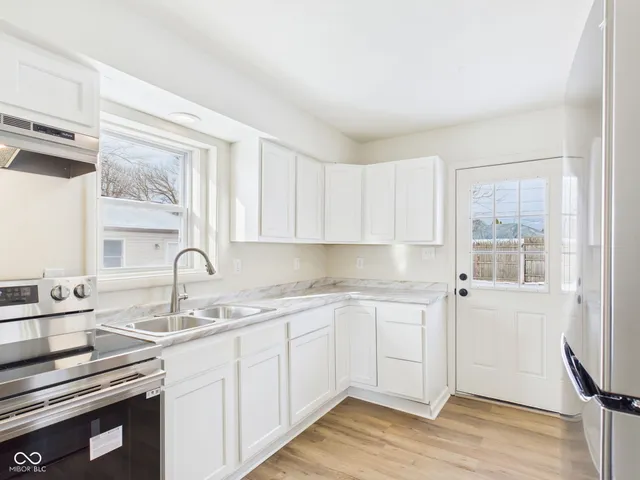 $215,000 | 812 East College Street, Crawfordsville, IN 47933