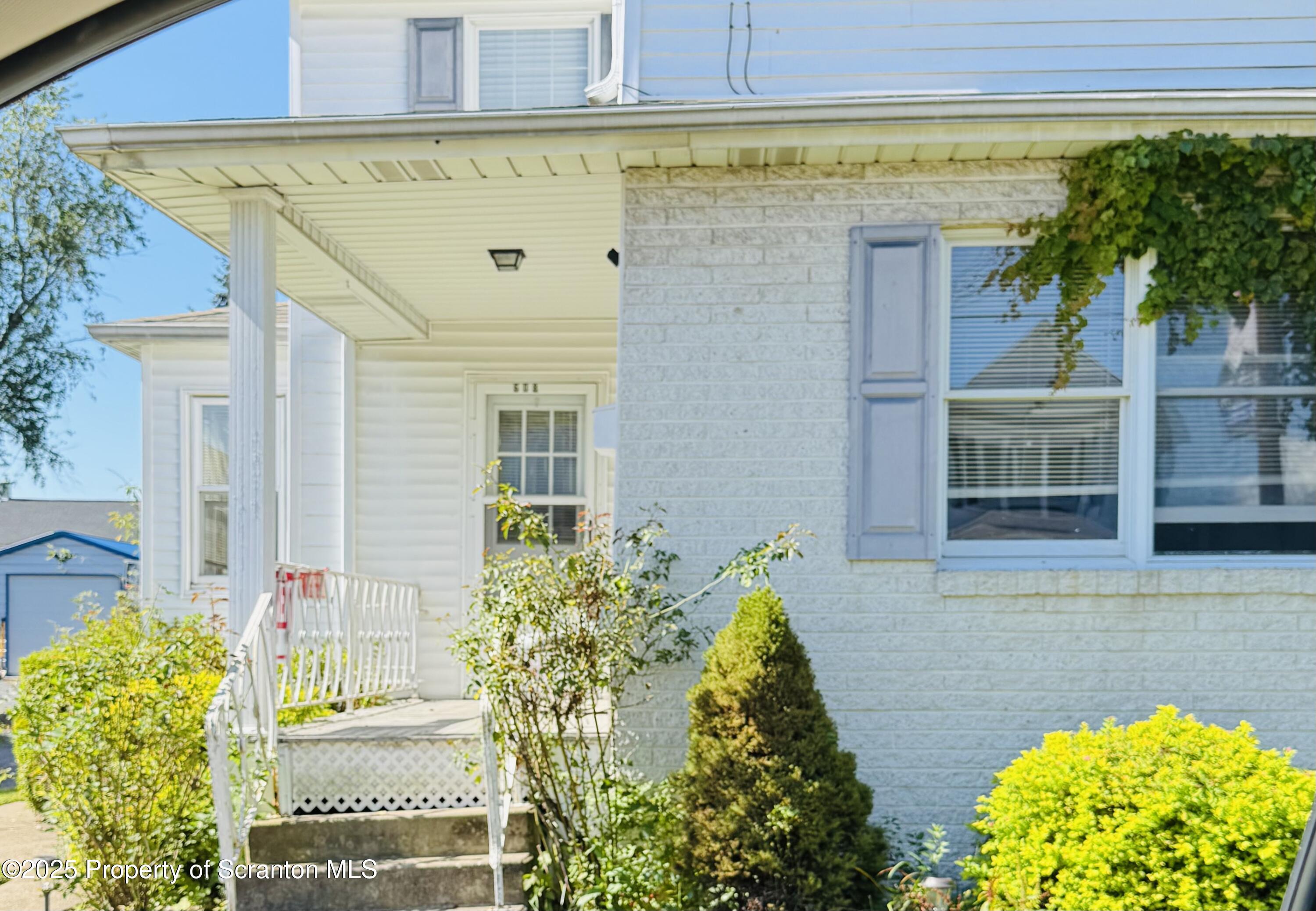 608 Oak Street, Unit 1 Old Forge, PA 18518 - Photo 1 of 9 IMG_1080