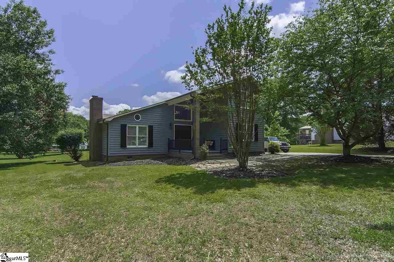 113 Haven Rest Easley, SC 29642 - Photo 4 of 32 Gallery Image 4