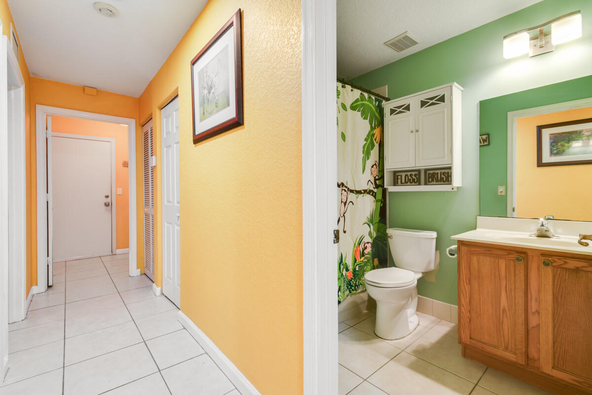 1047 Big Torch Street Riviera Beach, FL 33407 - Photo 31 of 35 Guest Bathroom