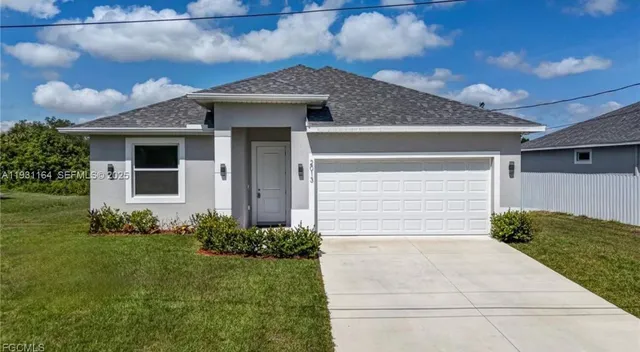 $319,900 | 2008 Hercules Road, LaBelle, FL 33935
