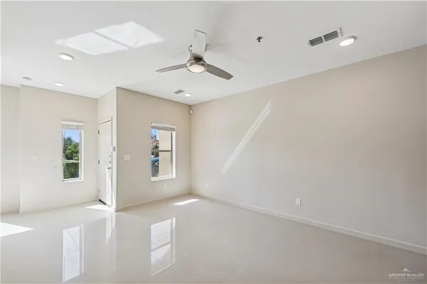 $1,450 | 1201 East Olympia Avenue, Unit 3, McAllen, TX 78503