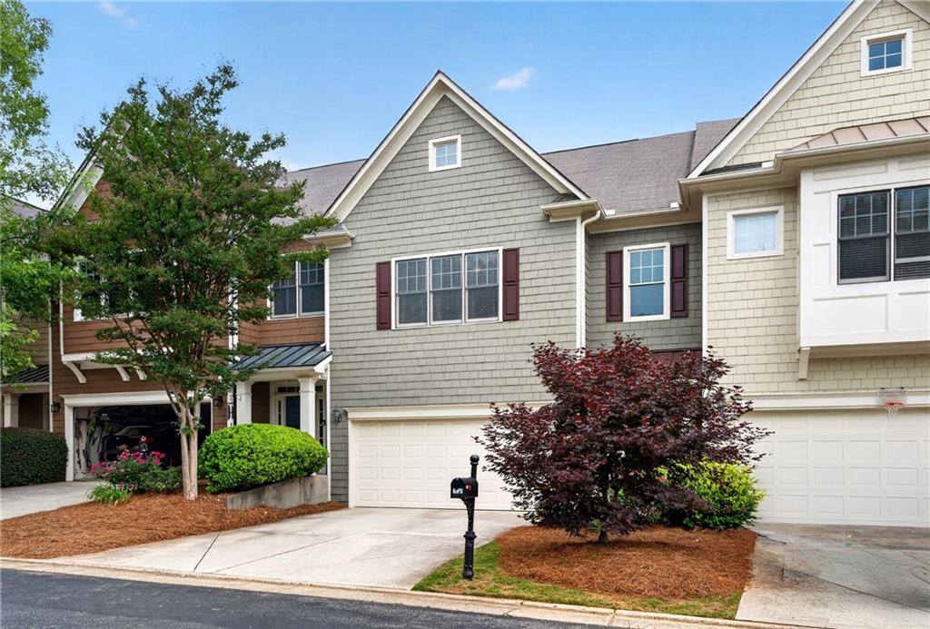 1038 Constitution Way Cumming, GA 30040 - Photo 2 of 43
