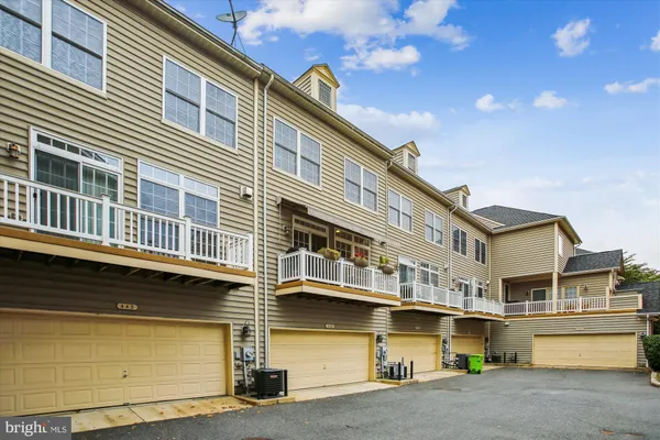 $4,790 | 440 Ferdinand Day Drive, Alexandria, VA 22304