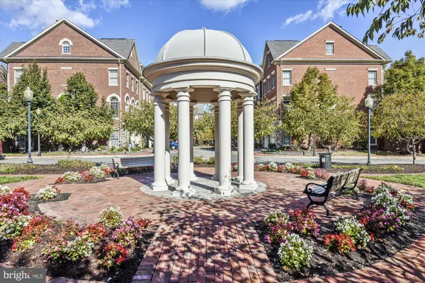$4,790 | 440 Ferdinand Day Drive, Alexandria, VA 22304