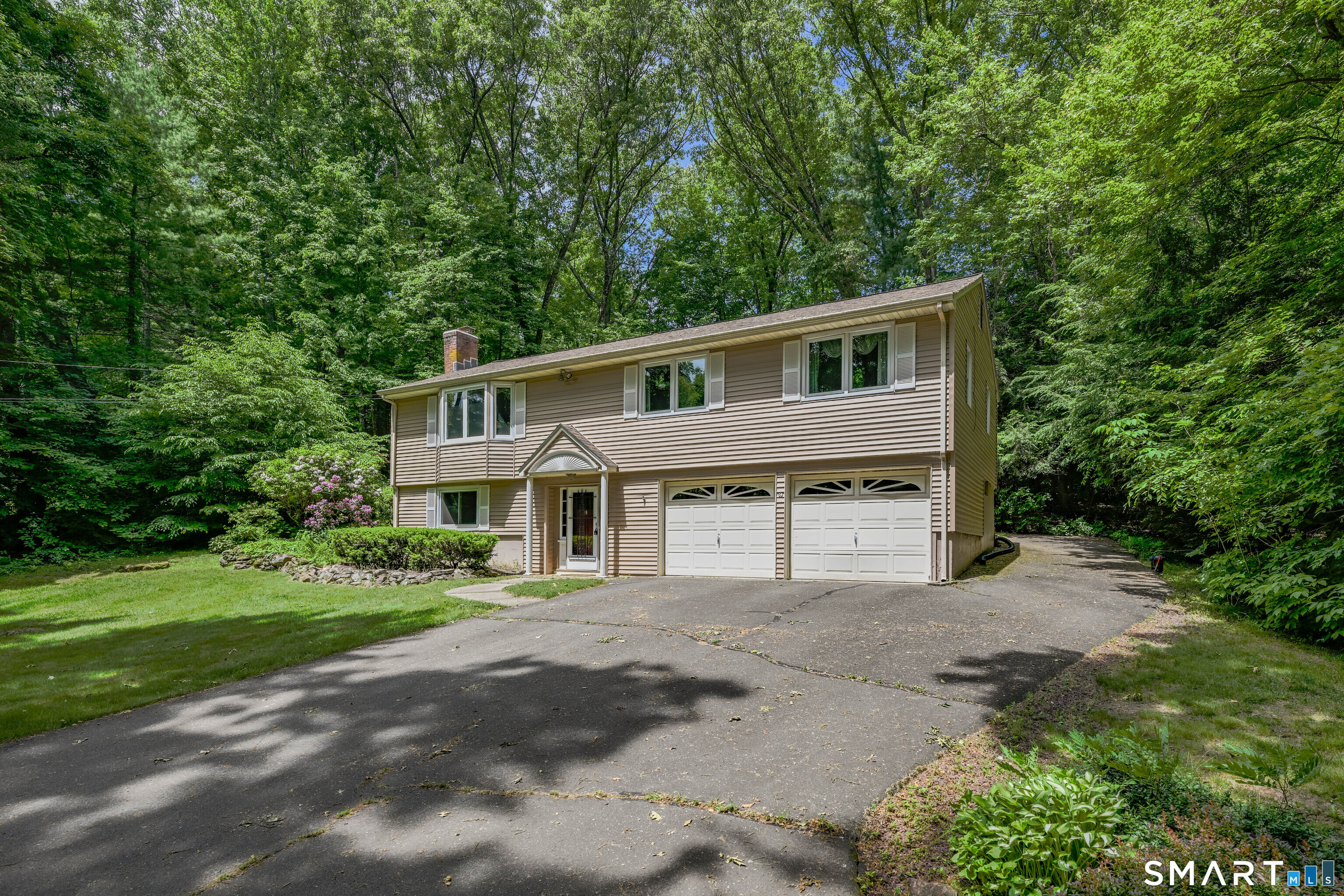 9 Rocky Ridge Lane Farmington, CT 06032 - Photo 2 of 27