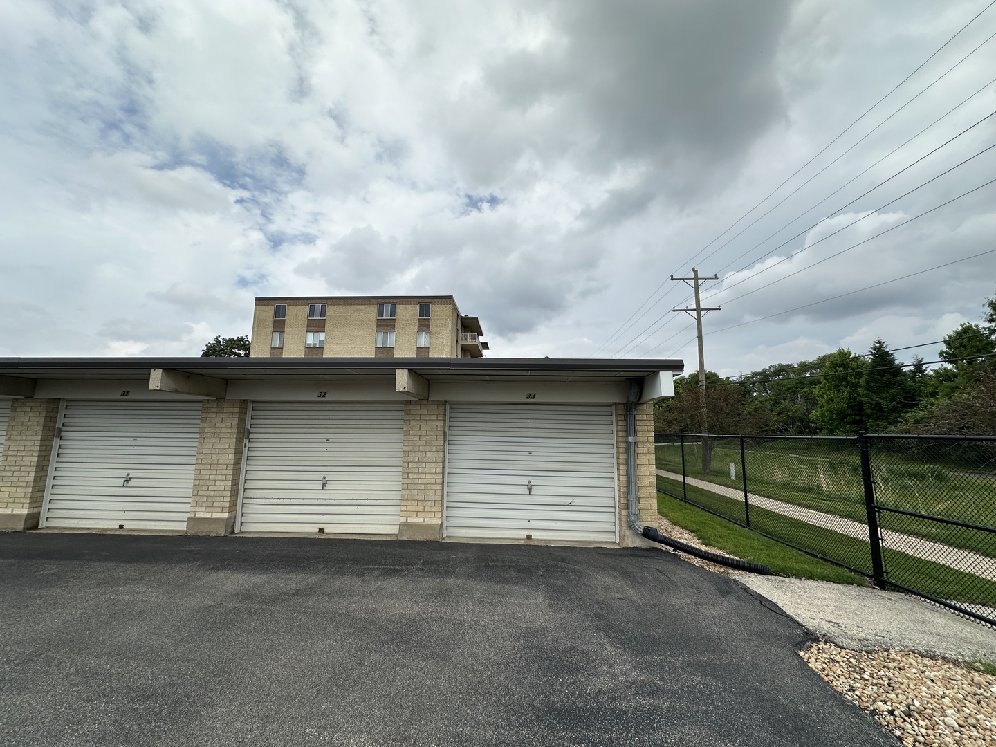 110 West Butterfield Road, Unit 310S Elmhurst, IL 60126 - Photo 24 of 26