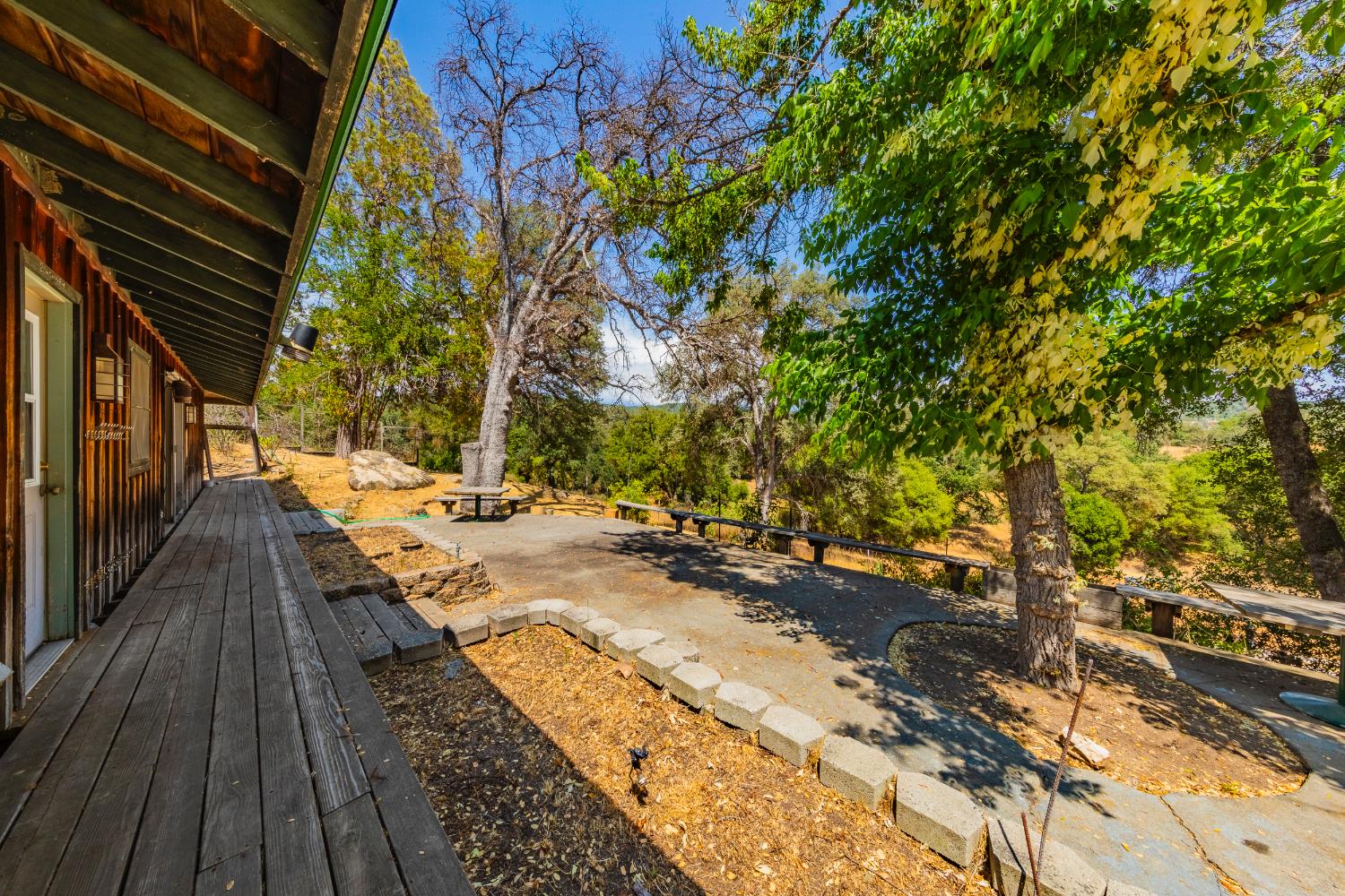 4482 Hirsch Road Mariposa, CA 95338 - Photo 50 of 83 Deck and outdoor entertainment area off of kitchen and dining room