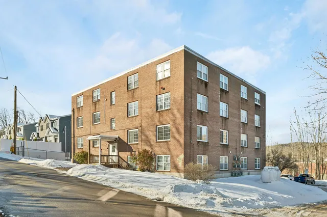 $160,000 | 30 Beech Street, Unit 3D, Bristol, NH 03222