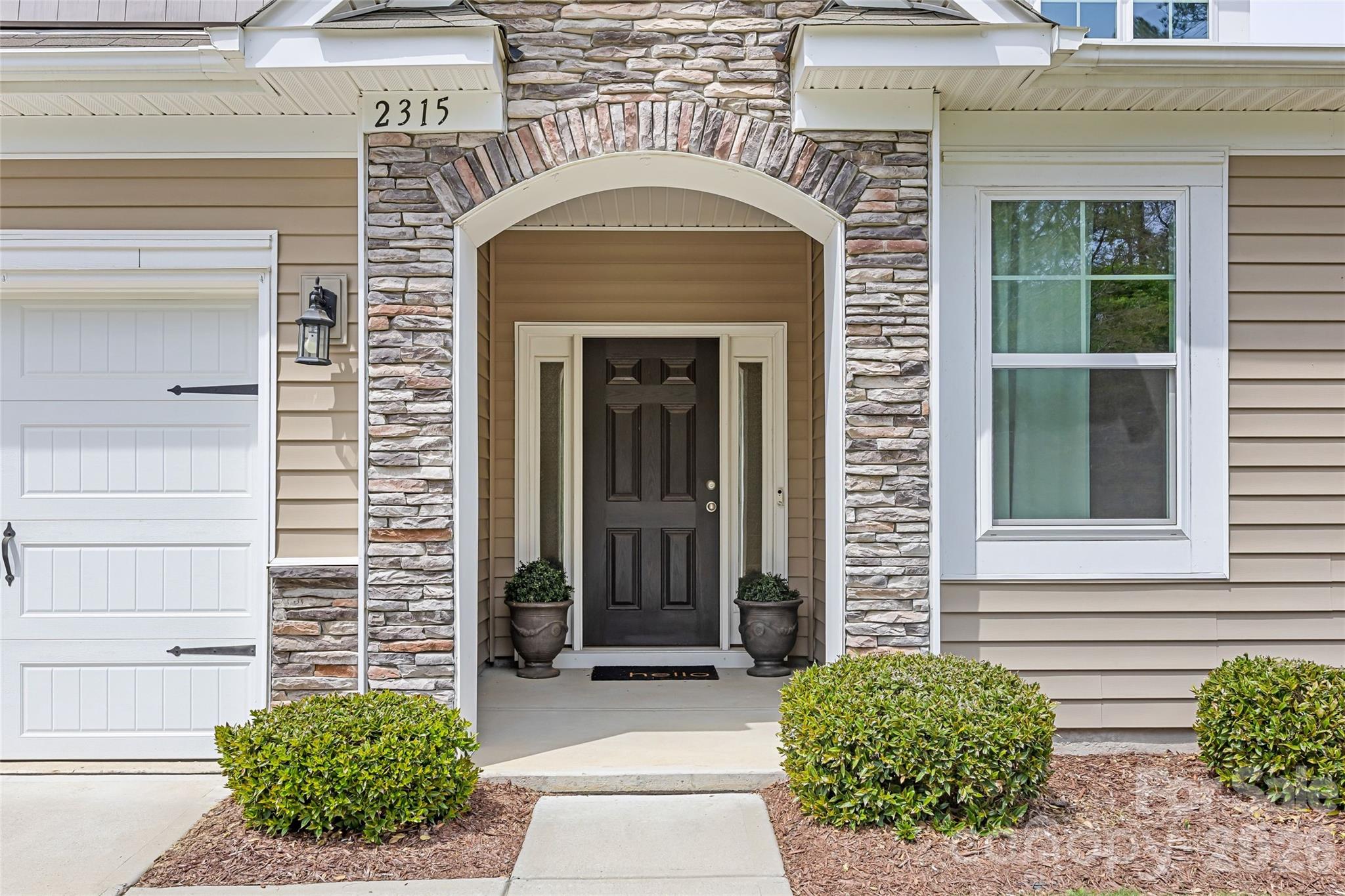 2315 Verde Creek Road Charlotte, NC 28214 - Photo 4 of 47