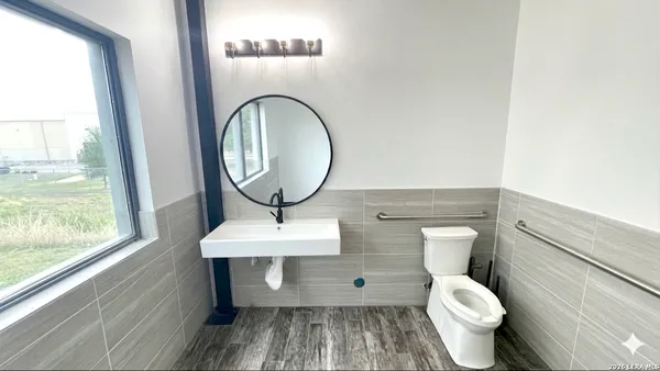 $850,000 | 7637 Farm To Market Road 3009, Unit 801, Schertz, TX 78154