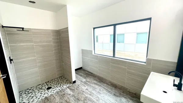 $850,000 | 7637 Farm To Market Road 3009, Unit 801, Schertz, TX 78154