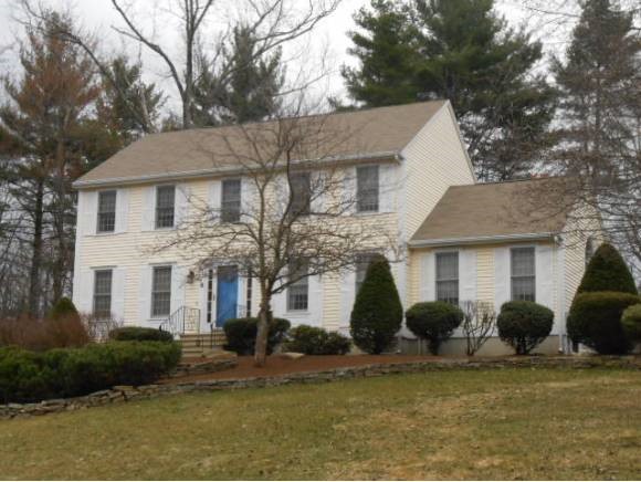 18 Montgomery Farm Road Derry, NH 03038 - Photo 1 of 1