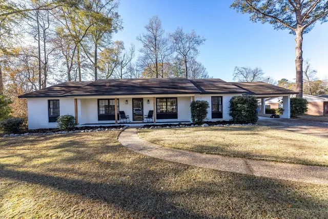 $299,900 | 3624 Southlea Court, Columbus, GA 31909