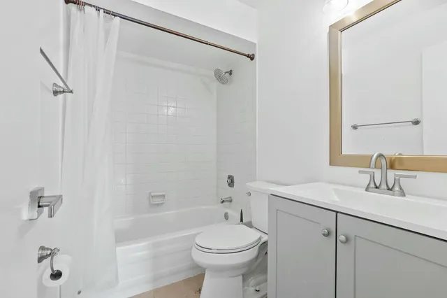 $1,850 | 983 Northwest Spruce Ridge Drive, Unit 1, Stuart, FL 34994