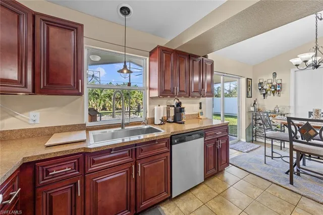 $2,200 | 23330 Moorhead Avenue, Port Charlotte, FL 33954