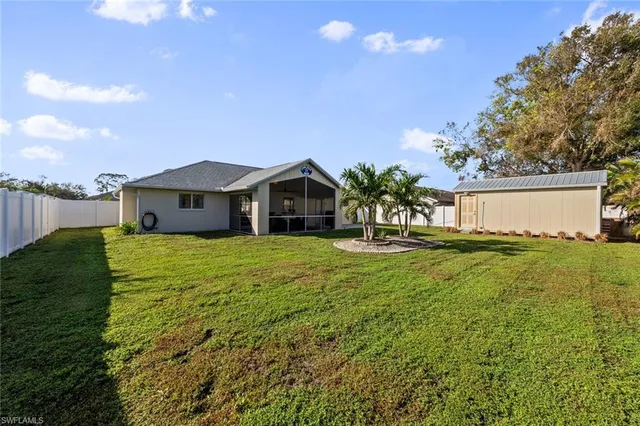 $2,200 | 23330 Moorhead Avenue, Port Charlotte, FL 33954