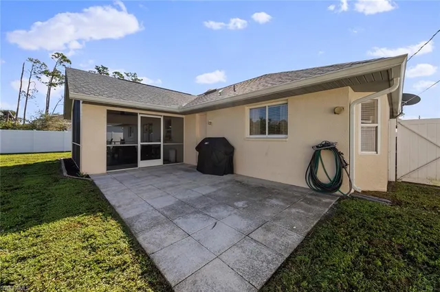 $2,200 | 23330 Moorhead Avenue, Port Charlotte, FL 33954