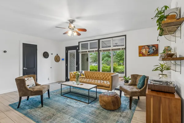 $595,000 | 1428 Corona Drive, Austin, TX 78723