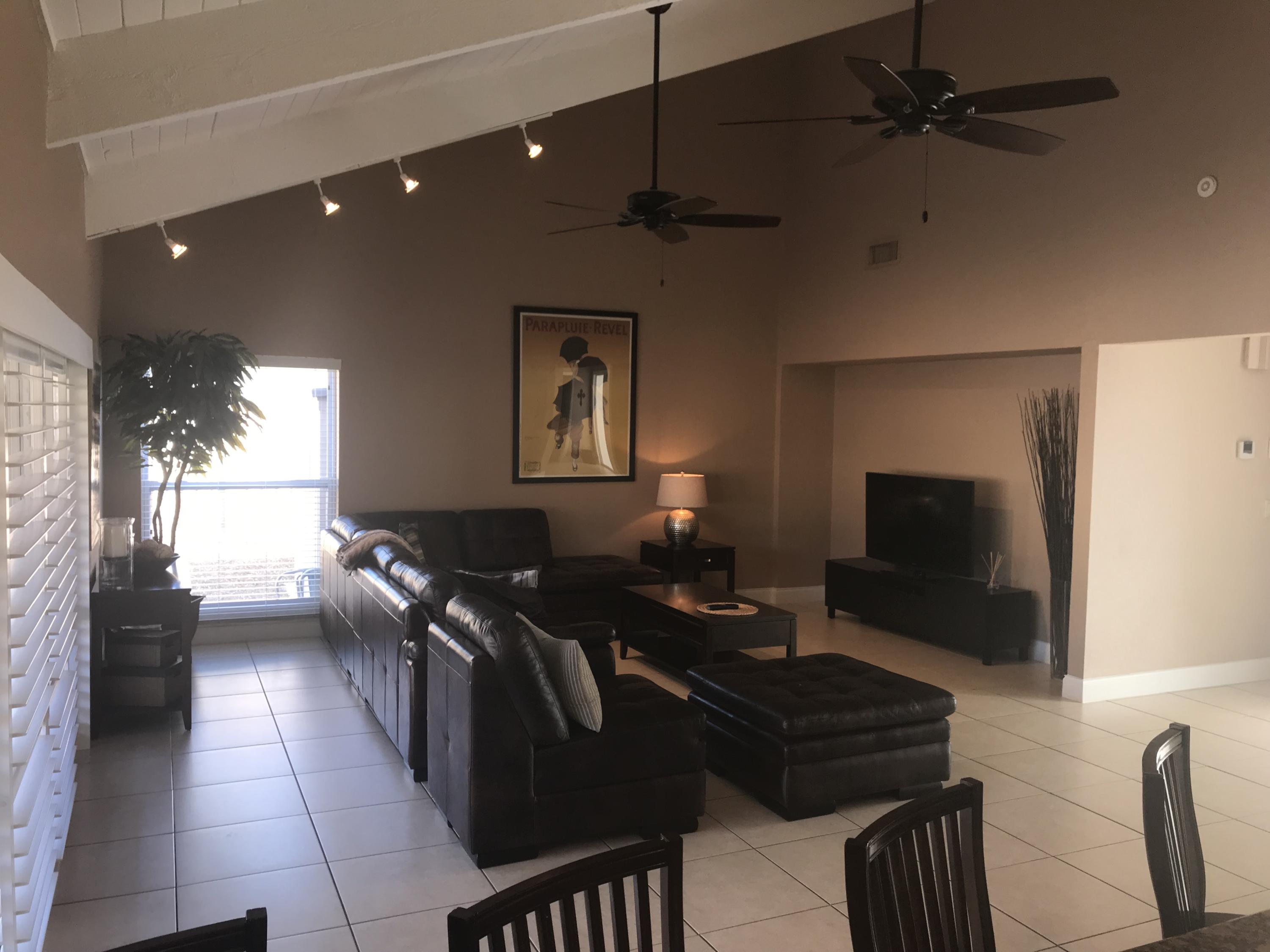 2415 Northwest 30th Street Boca Raton, FL 33431 - Photo 6 of 23 QsPyESAGSpSqiGEXHi+w5A