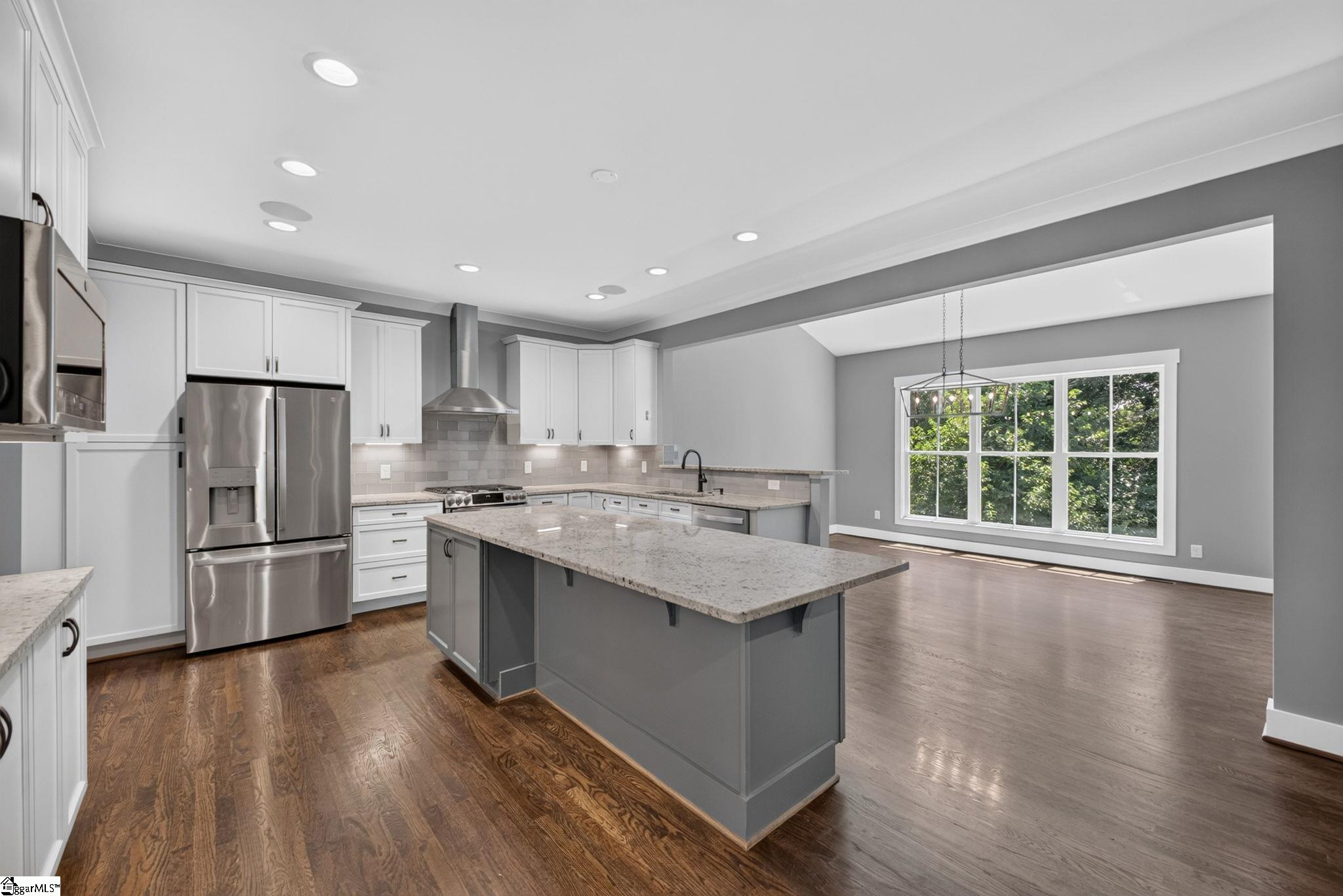329 Brown Road Simpsonville, SC 29681 - Photo 9 of 50