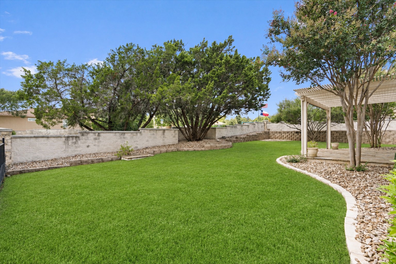 102 Emory Peak Trail Georgetown, TX 78633 - Photo 8 of 40 Grass color is digitally enhanced