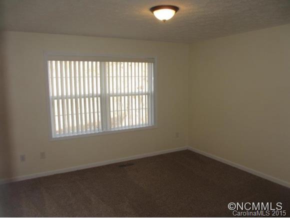 122 Greenridge Road Weaverville, NC 28787 - Photo 5 of 12