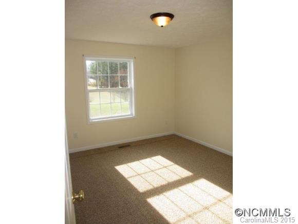 122 Greenridge Road Weaverville, NC 28787 - Photo 8 of 12