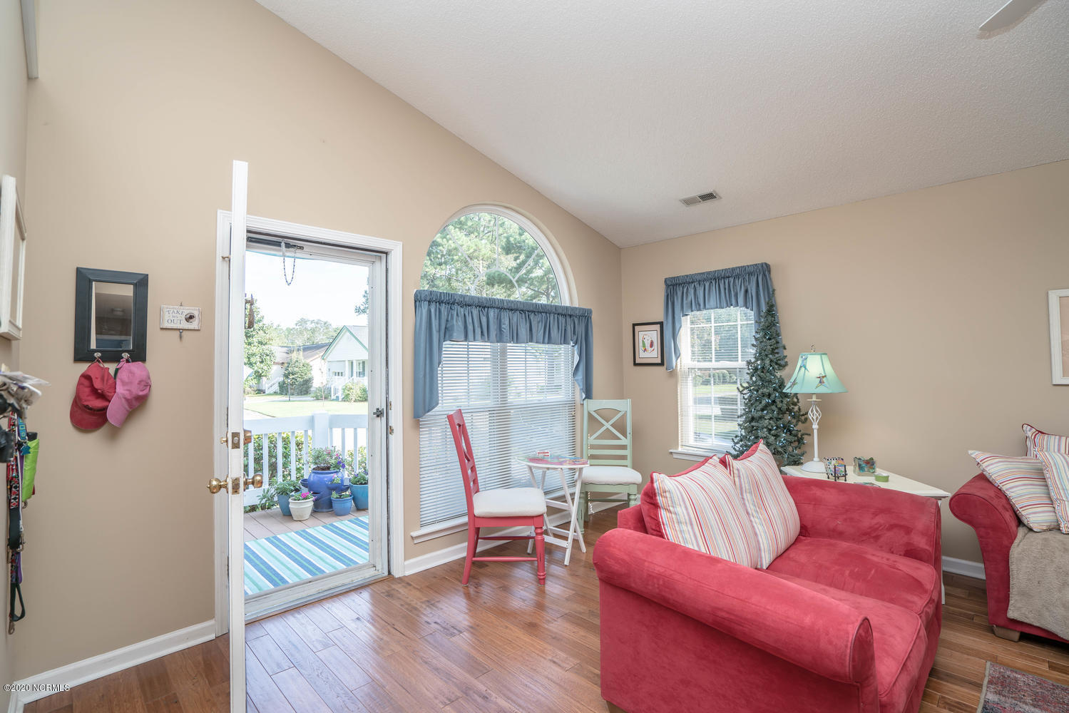 425 Deer Path Calabash, NC 28467 - Photo 8 of 53 425 Deer Path Calabash NC-large-008-019-